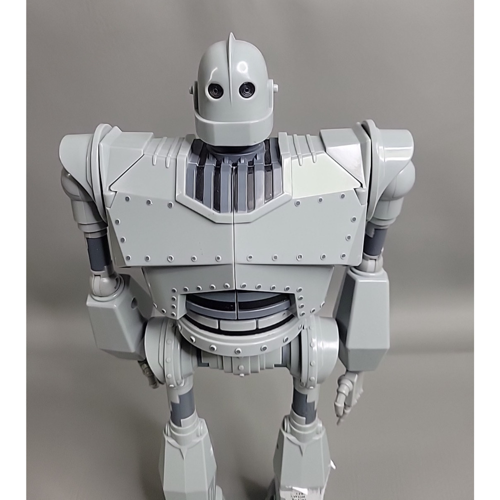 The Iron Giant Warner Bros 14" Lights Sounds Walking Figure Fully Tested - Picture 2 of 7
